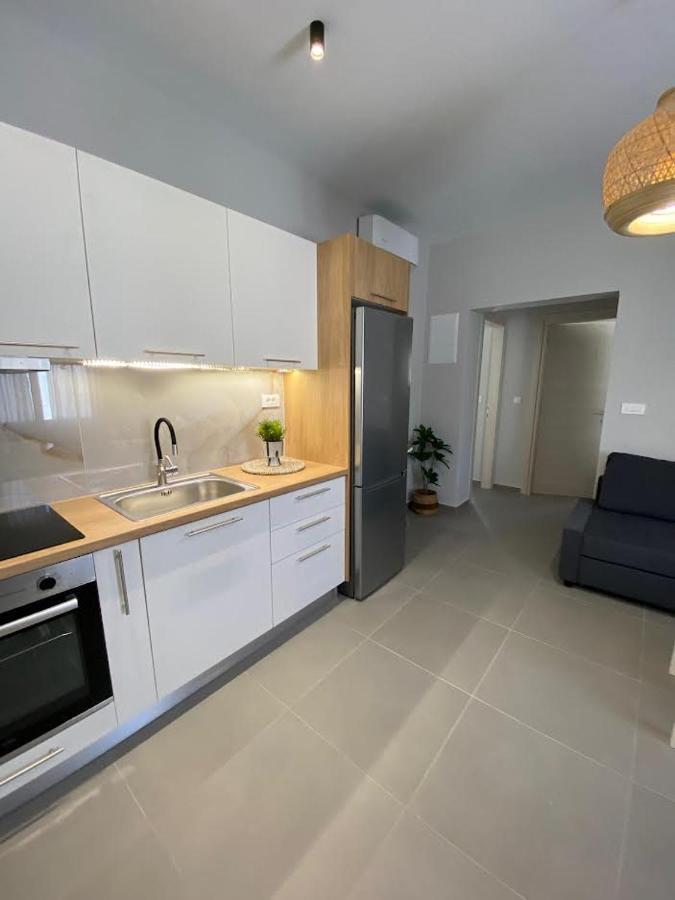 Fanouris Luxury Apartments 2 Chania  ภายนอก รูปภาพ
